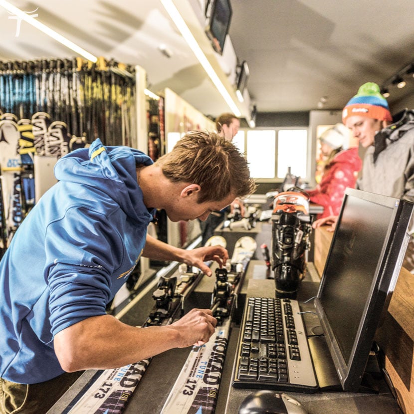 Special Skihotel Tauernhof ski-hire discount